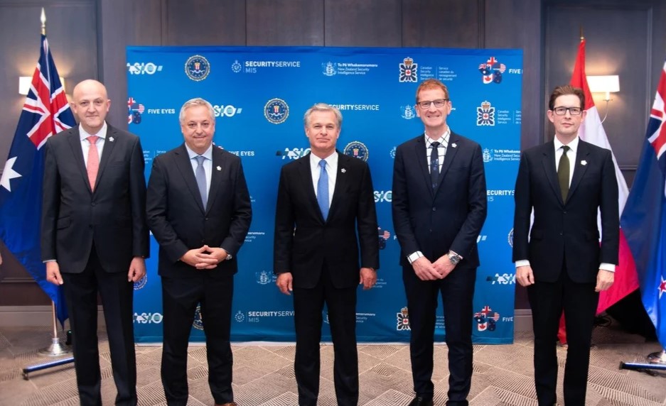 Agency heads from the Five Eyes partners including New Zealand Security Intelligence Service Director-General of Security and Chief Executive Andrew Hampton, second right, appearing in California, October 2023 (FBI)